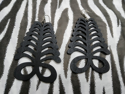 Leaf Wooden Earrings (Black)