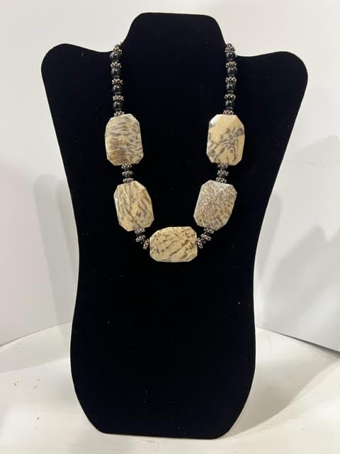 The Abalaka Necklace