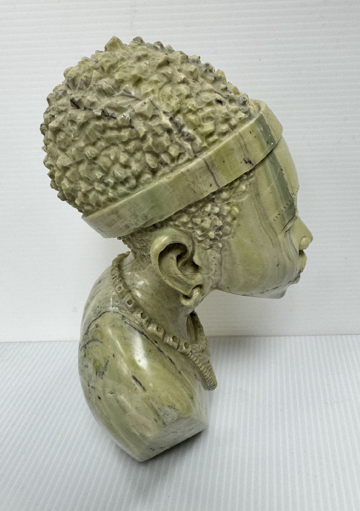 Chadamwari Figure