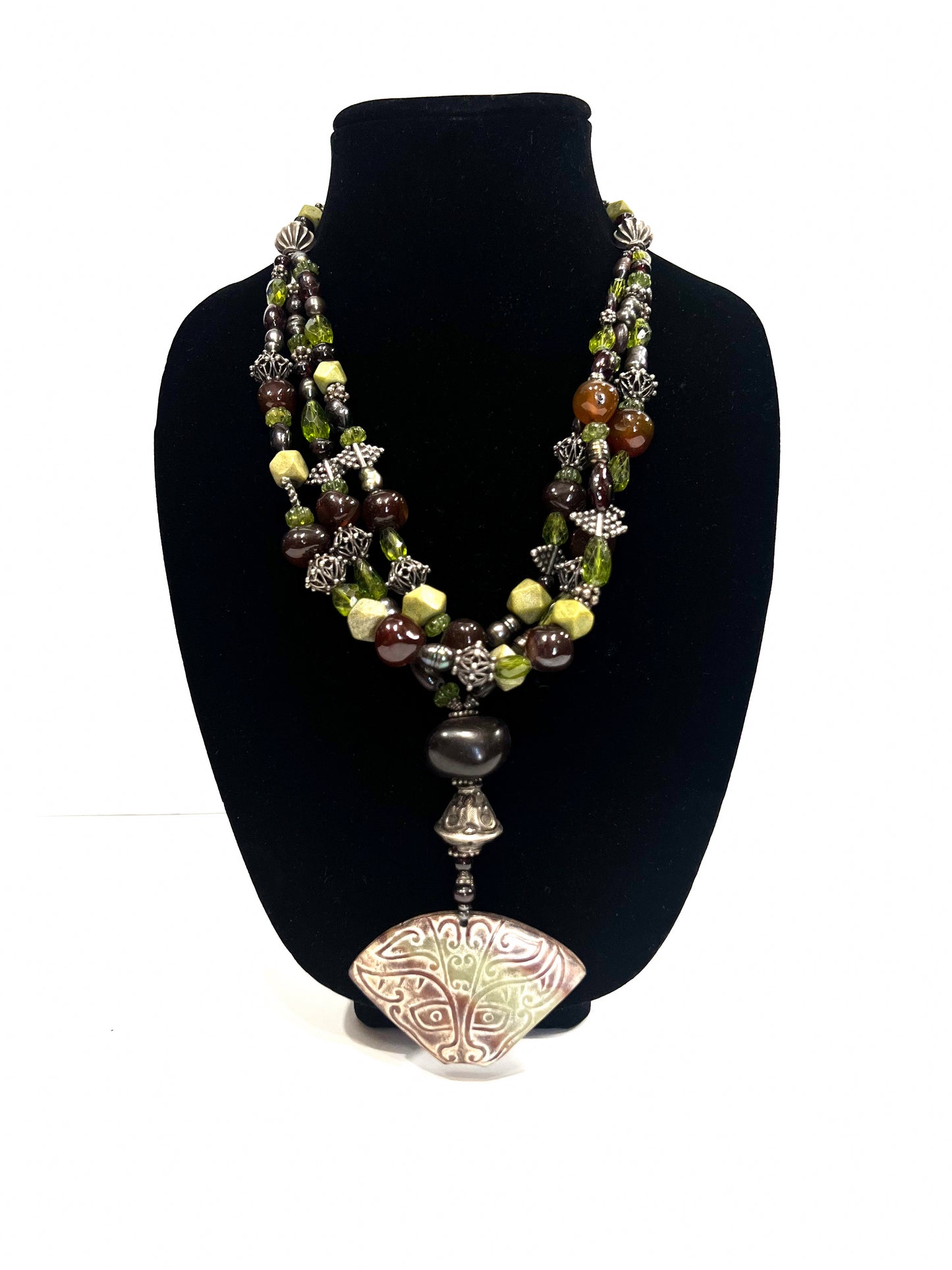 Mix bead necklace and silver