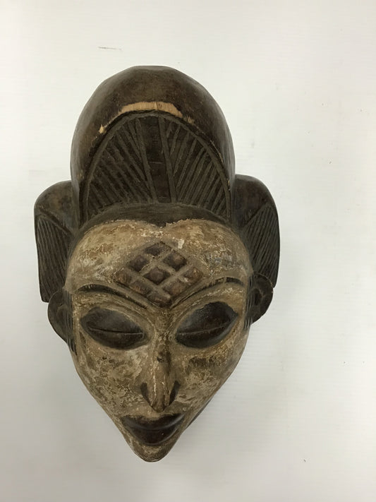 PUNU TRIBE MASK